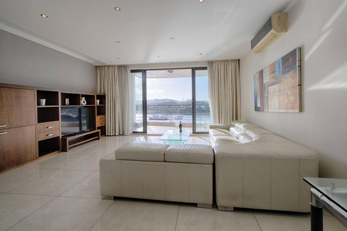 The Strand Apartments By Homely สลีมา ภายนอก รูปภาพ