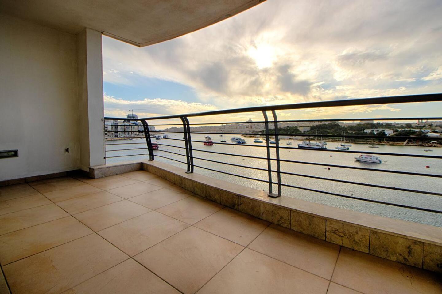 The Strand Apartments By Homely สลีมา ภายนอก รูปภาพ